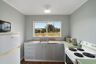 11 Huntly Street, Foxton, Horowhenua, Manawatu | Tall Poppy 