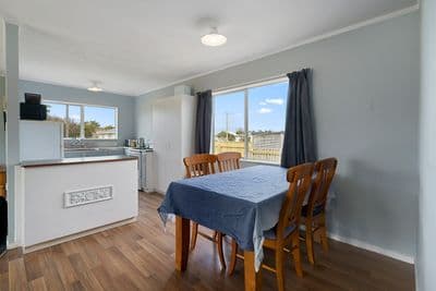 11 Huntly Street, Foxton, Horowhenua, Manawatu | Tall Poppy 