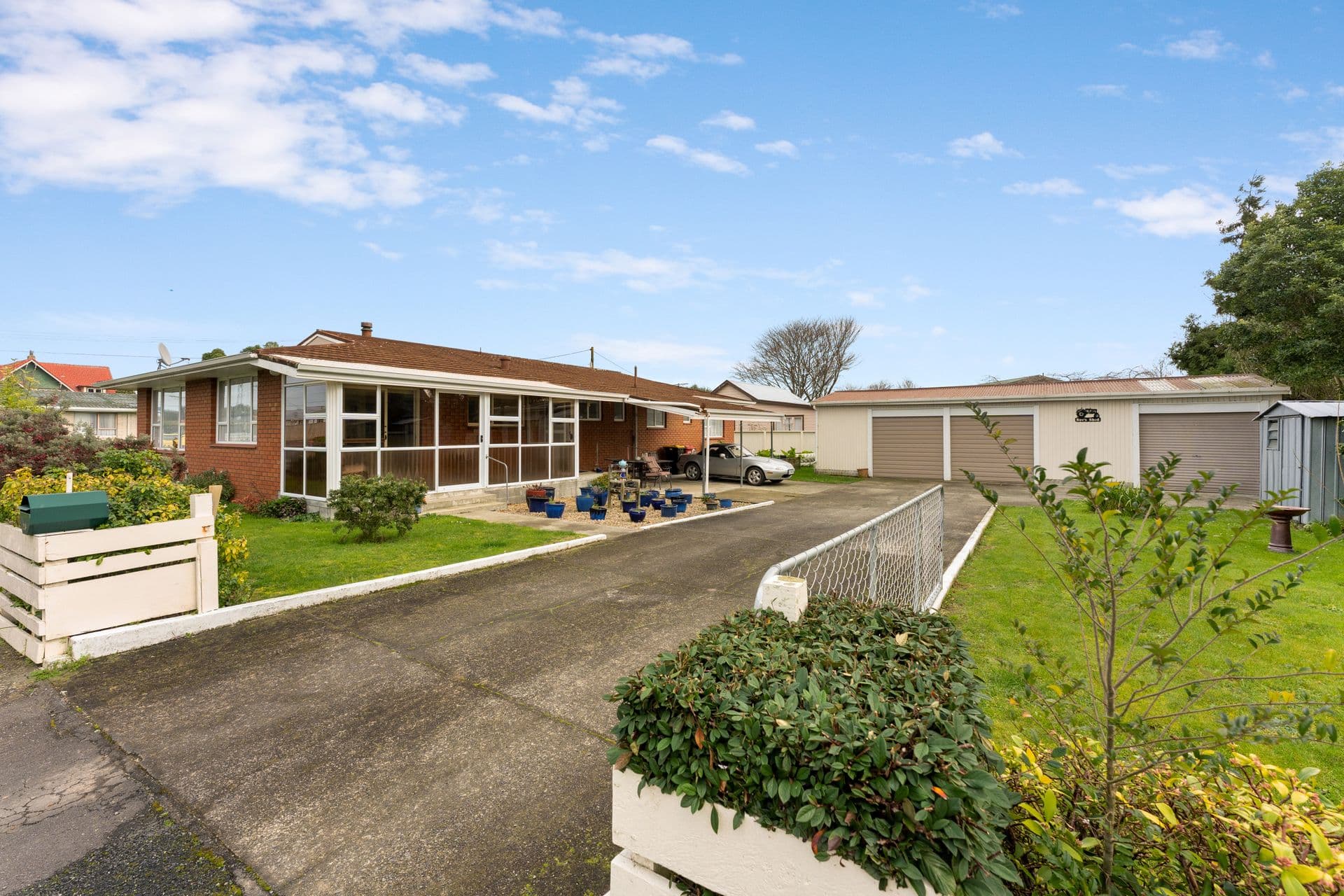 26 Julia Street, Pahiatua, Tararua, Manawatu | Tall Poppy 