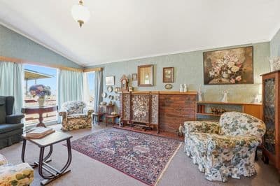 22 Tararua Street, Pahiatua, Tararua, Manawatu | Tall Poppy 