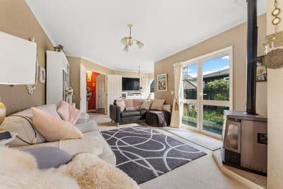 4 Karina Terrace, Roslyn, Palmerston North City, Manawatu | Tall Poppy 