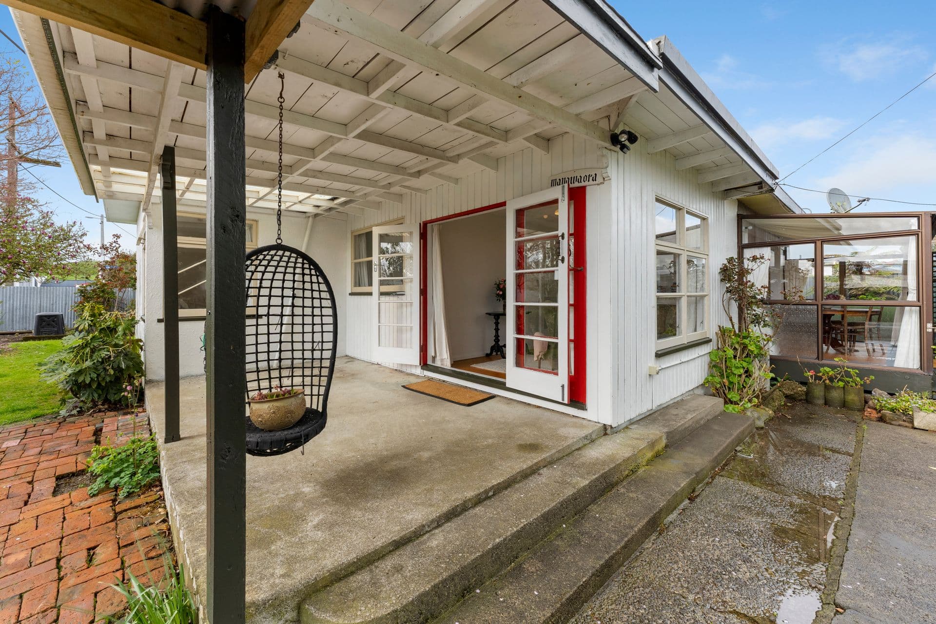 12 Queen Street, Pahiatua, Tararua, Manawatu | Tall Poppy 