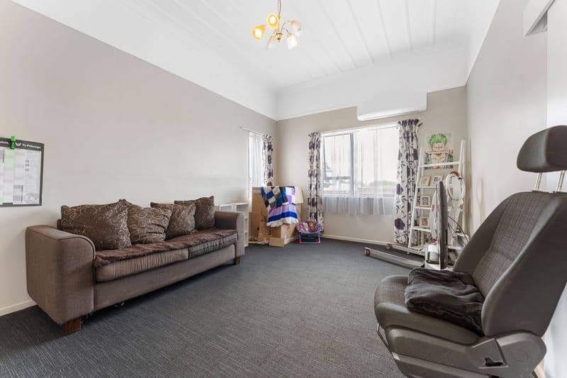15 Station Street, Woodville, Tararua, Wairarapa | Tall Poppy 