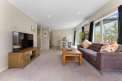 6A Chelwood Street, Takaro, Palmerston North City, Manawatu | Tall Poppy 
