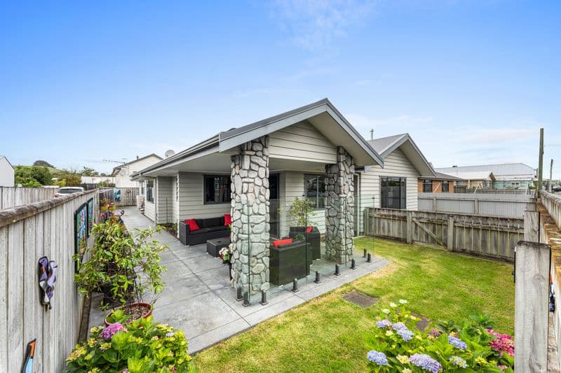 19A Sedcole Street, Pahiatua, Tararua, Manawatu | Tall Poppy 