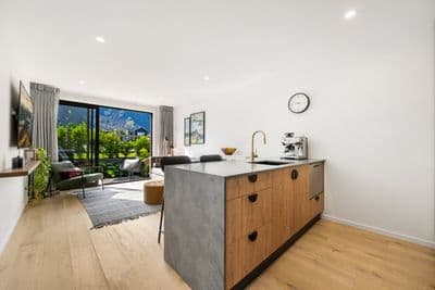 41 Ryan Loop, Jacks Point, Queenstown, Otago | Tall Poppy 