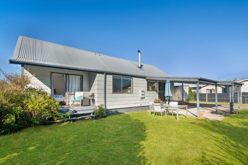 29 Matthew Place, Kawaha Point, Rotorua