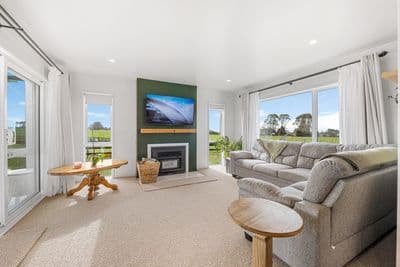 34 Monmouth Road, Stratford, Stratford, Taranaki | Tall Poppy 
