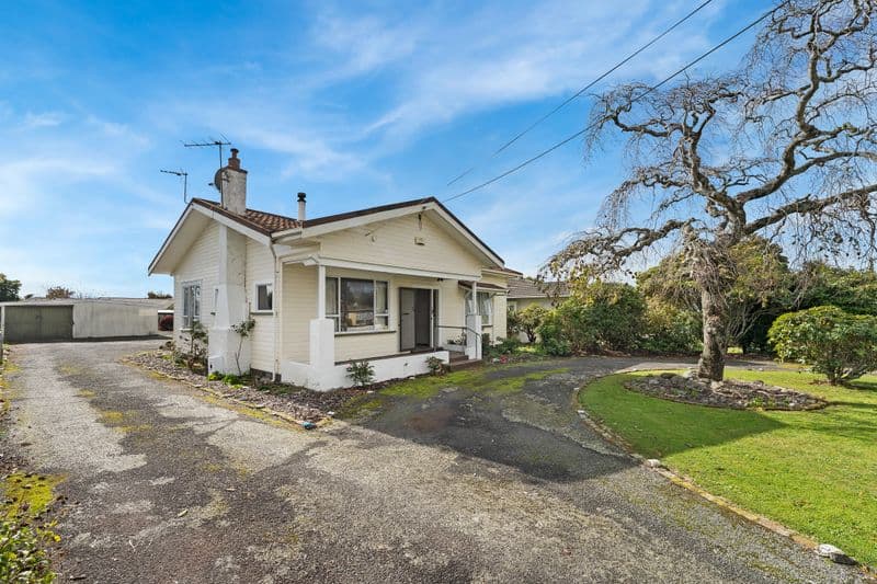 24 Pembroke Road, Stratford, Stratford