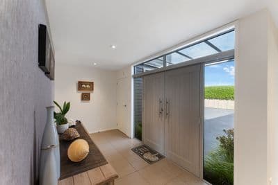 845 Salisbury Road, Midhirst, Stratford, Taranaki | Tall Poppy 