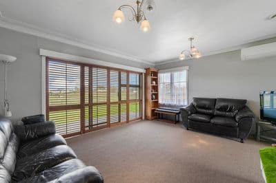 65 Conway Road, Eltham, South Taranaki, Taranaki | Tall Poppy 