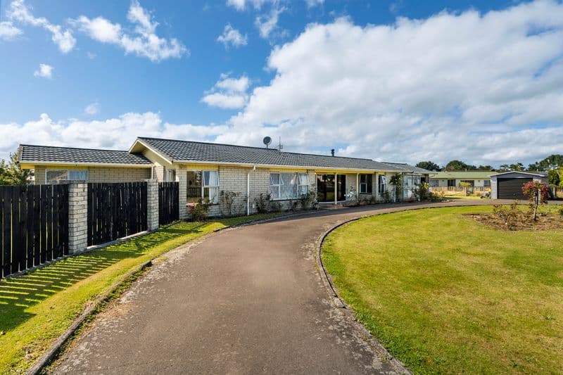 24 High Street, Eltham, South Taranaki, Taranaki | Tall Poppy 