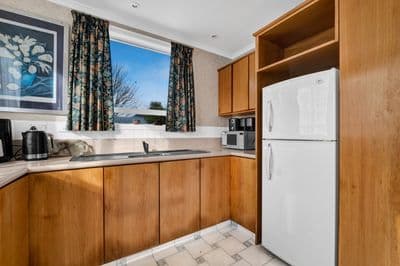 44 Percy Avenue, Stratford, Stratford, Taranaki | Tall Poppy 
