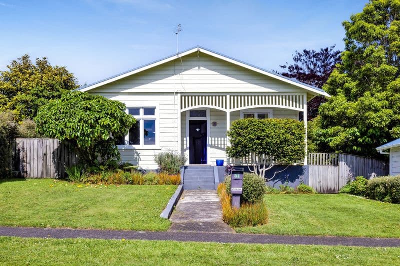 31 Portia Street, Stratford, Stratford, Taranaki | Tall Poppy 