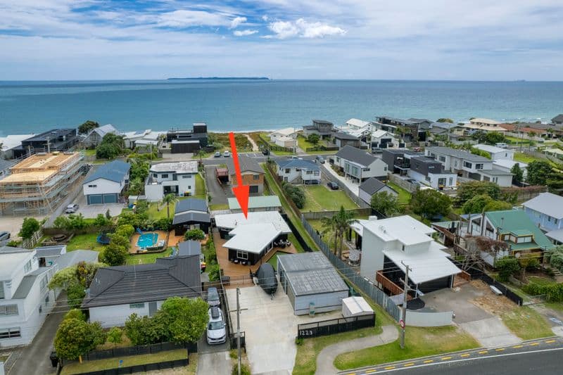 1223 Papamoa Beach Road, Papamoa Beach, Tauranga, Bay of Plenty | Tall Poppy 