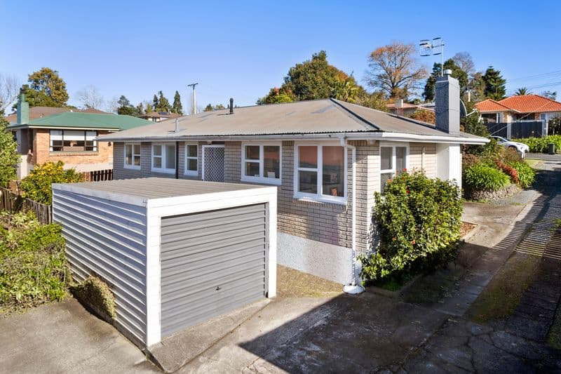 8 Simmonds Grove, Greerton, Tauranga