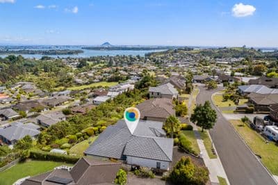 15 Aurora Avenue, Welcome Bay, Tauranga, Bay of Plenty | Tall Poppy 