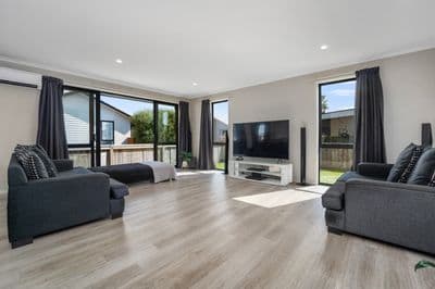 14 Centaine Way, Papamoa Beach, Tauranga, Bay of Plenty | Tall Poppy 