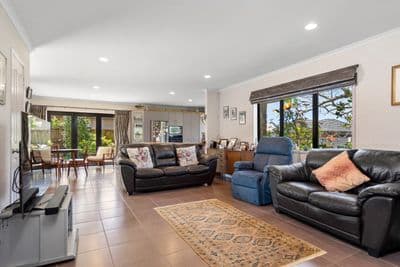 152 Tuihana Drive, Papamoa Beach, Tauranga, Bay of Plenty | Tall Poppy 