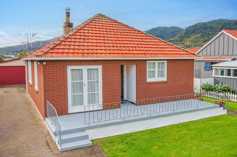 205 Grey Street, Thames, Thames-Coromandel