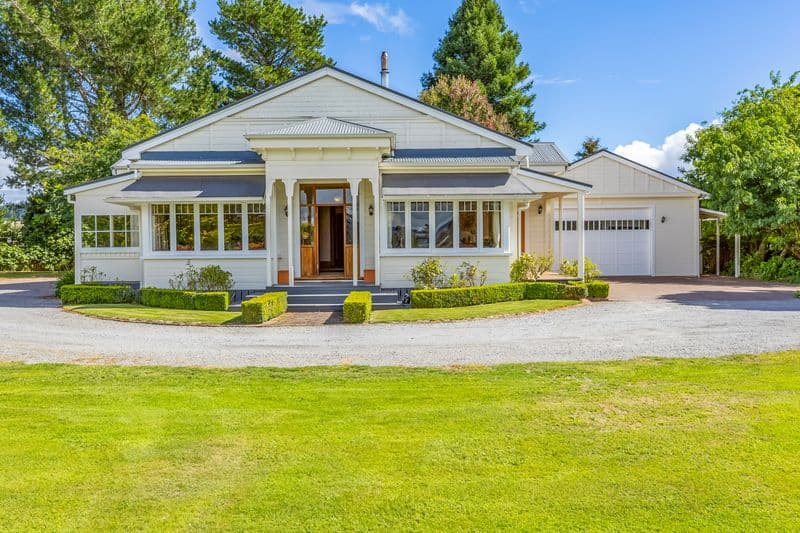 2/334 White Road, Broadlands, Taupo