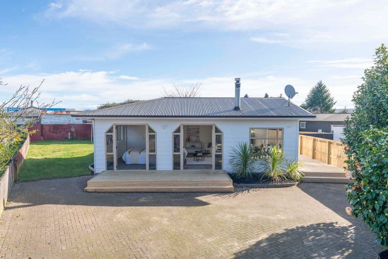 2/4 Elizabeth Street, Tauhara, Taupo