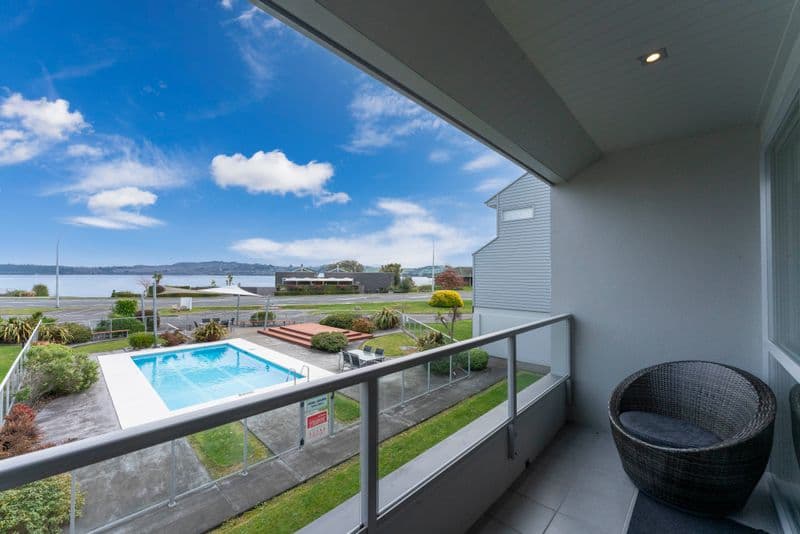 19/300 Lake Terrace, Two Mile Bay, Taupo