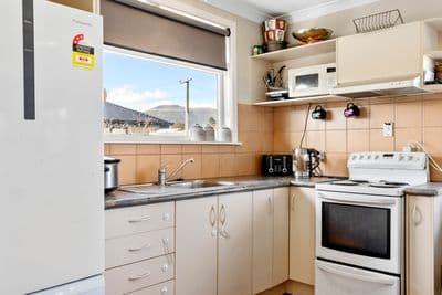 18 Waitahanui Avenue, Taupo, Taupo, Waikato | Tall Poppy 