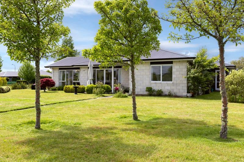 11 Maison Way, Rangatira Park, Taupo