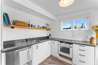 17 Lake Road, Mangakino, Mangakino, Waikato | Tall Poppy 