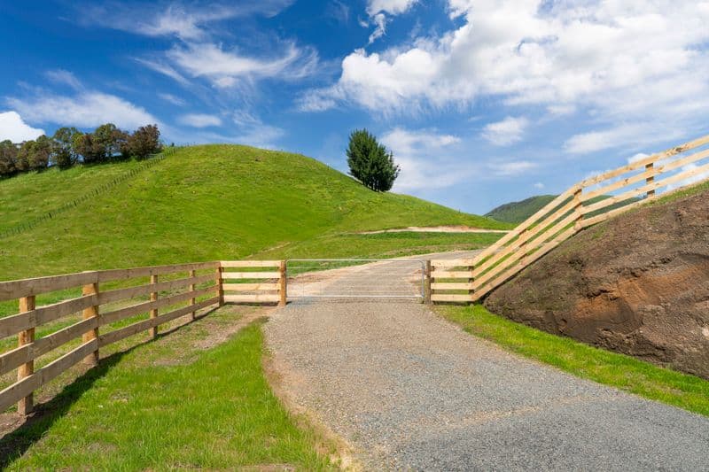 29 Grant Road, Kinloch, Taupo, Waikato | Tall Poppy 