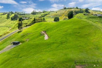 29 Grant Road, Kinloch, Taupo, Waikato | Tall Poppy 