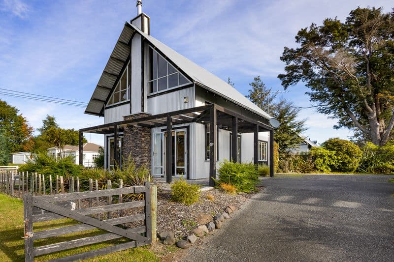 16B Tay Street, Ohakune, Ruapehu