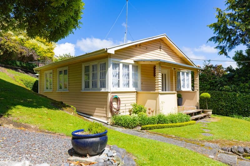 136 Golf Road, Taumarunui, Ruapehu