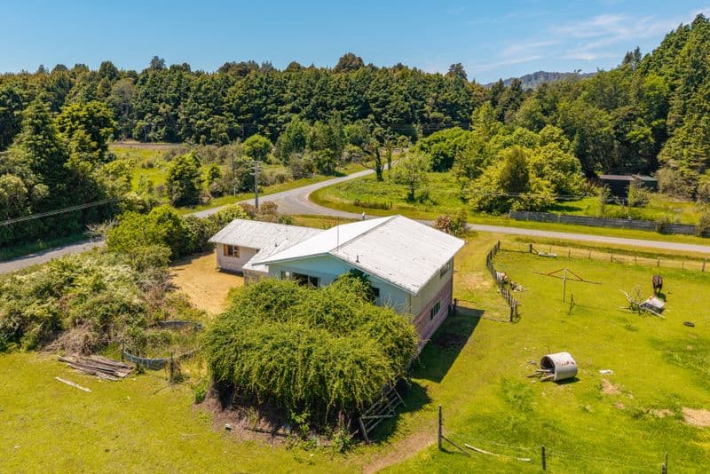 2 Ohoeka Street, Owhango, Ruapehu, Whanganui | Tall Poppy 