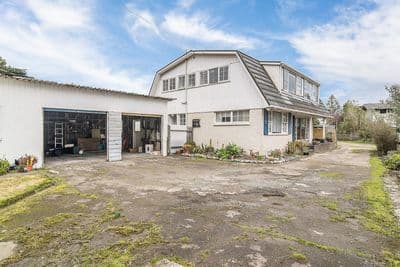 21 Grays Road, Plimmerton, Porirua City, Wellington | Tall Poppy 