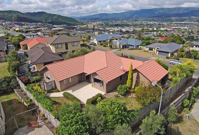 12 Betty Watt Grove, Riverstone Terraces, Upper Hutt City