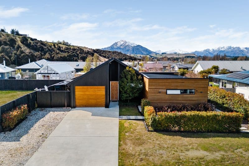 14 Quail Street, Albert Town, Wanaka