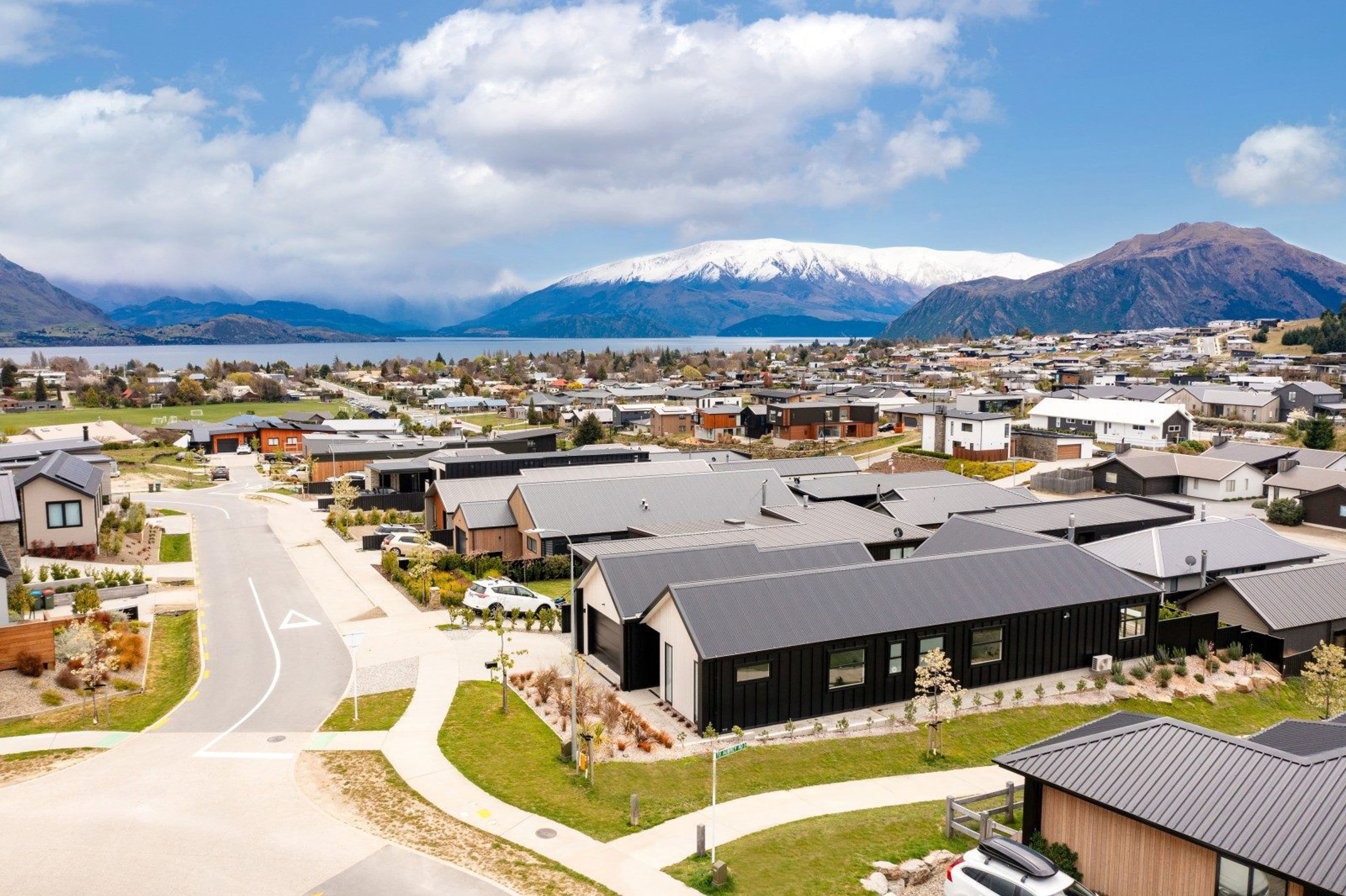 2 Mcneil Crescent, Wanaka, Wanaka, Otago | Tall Poppy 