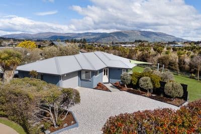 17 Hunt Place, Albert Town, Wanaka, Otago | Tall Poppy 