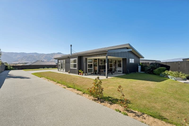 25 Teal Place, Lake Hawea, Wanaka