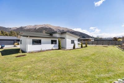 6 Little Maude Drive, Lake Hawea, Wanaka, Otago | Tall Poppy 