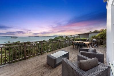 25 Singers Road, Korokoro, Lower Hutt City, Wellington | Tall Poppy 