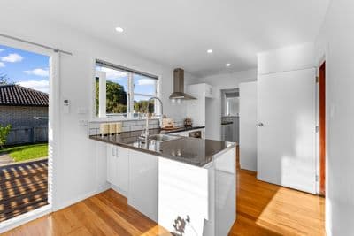 13 Thackeray Street, Trentham, Upper Hutt City, Wellington | Tall Poppy 