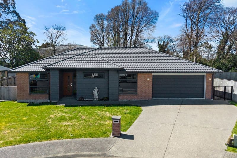 5 Angus Place, Carterton, Carterton, Wairarapa | Tall Poppy 