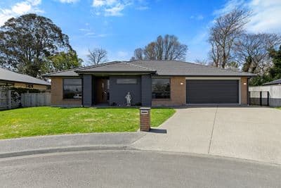 5 Angus Place, Carterton, Carterton, Wairarapa | Tall Poppy 