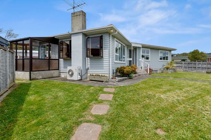 2 Whirinaki Crescent, Heretaunga, Upper Hutt City, Wellington | Tall Poppy 