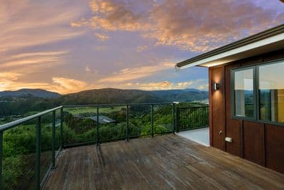 71 Mt Marua Way, Mount Marua, Upper Hutt City, Wellington | Tall Poppy 