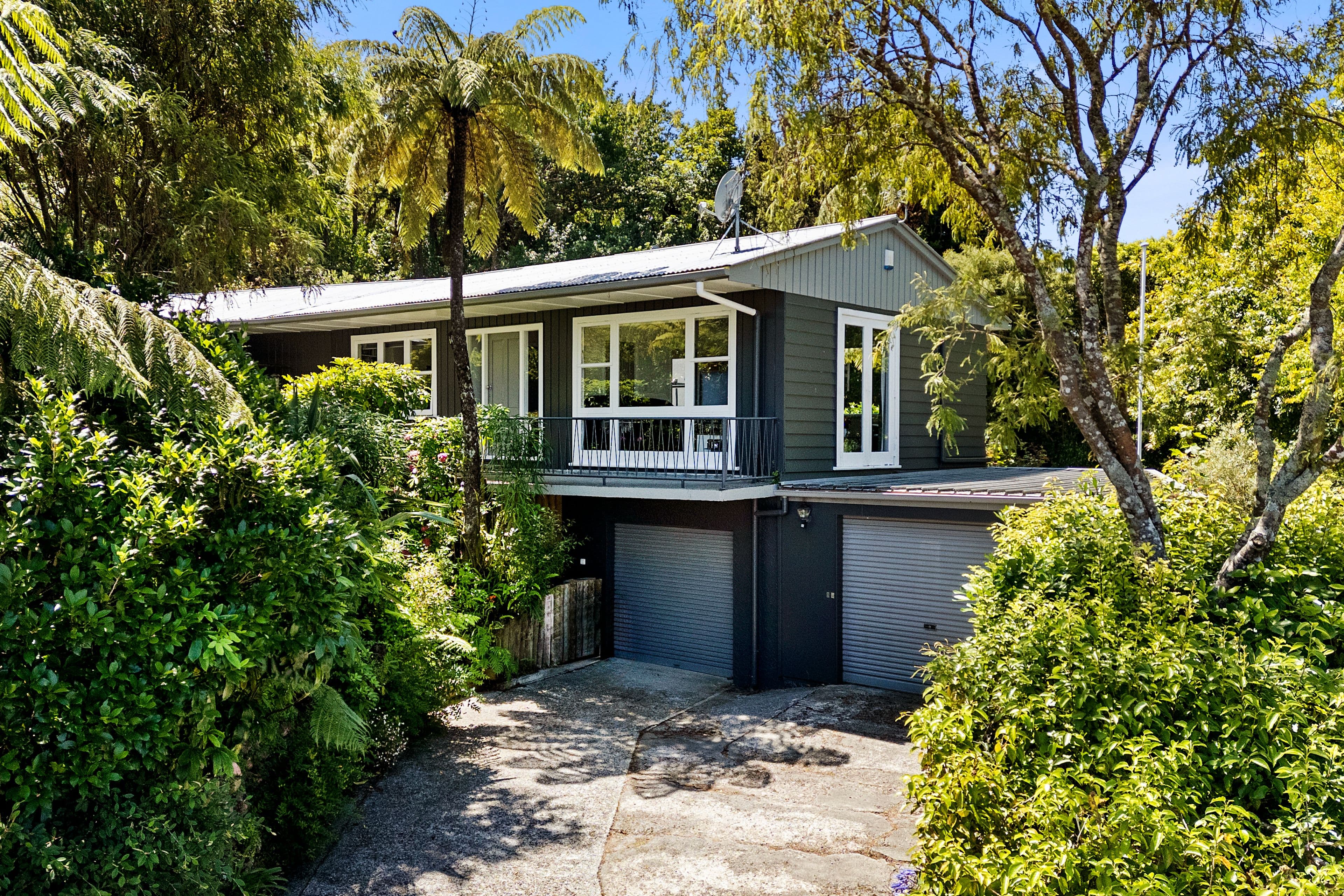 7 Dawn Grove, Brown Owl, Upper Hutt City, Wellington | Tall Poppy 