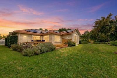 85 Emerald Hill Drive, Birchville, Upper Hutt City, Wellington | Tall Poppy 